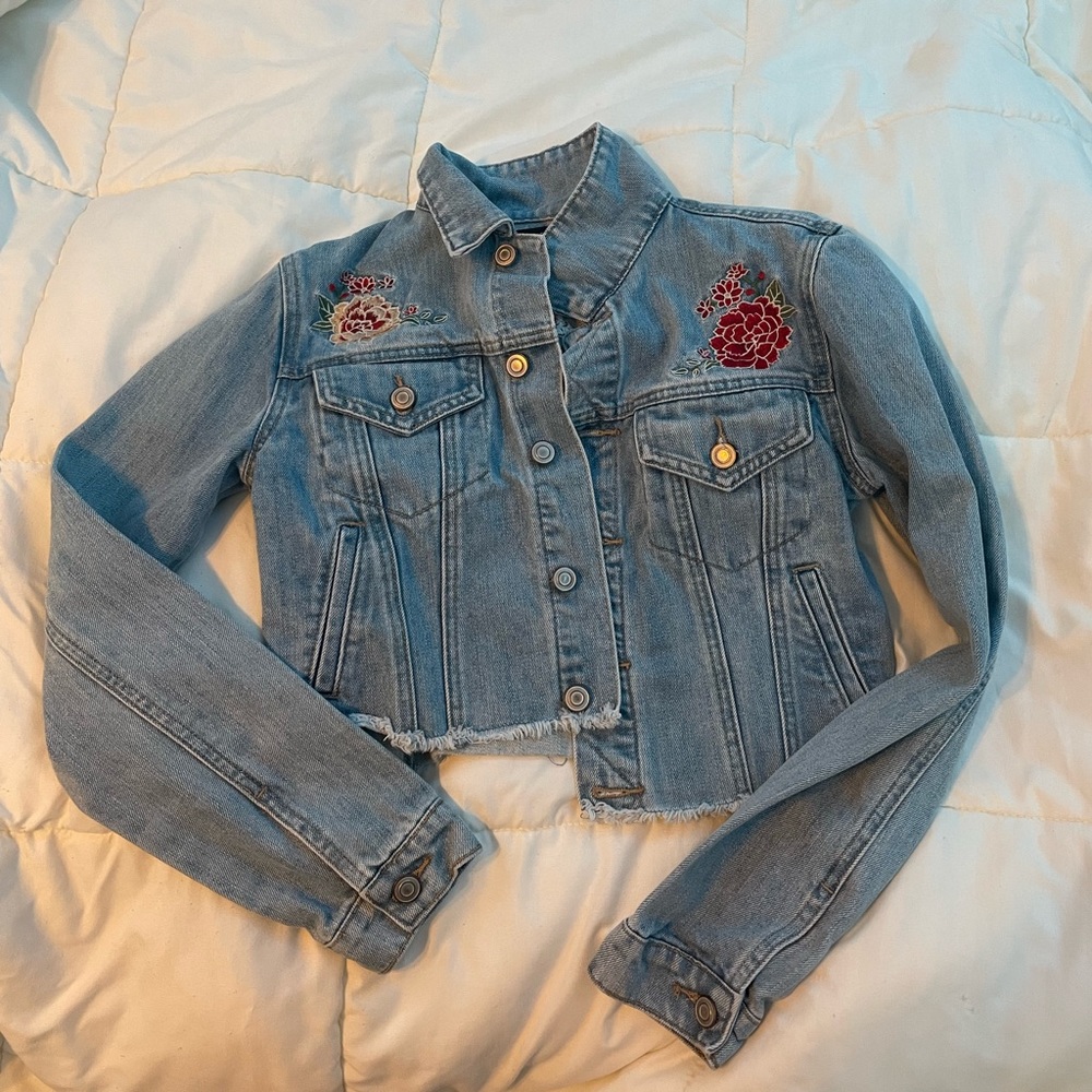 FOREVER 21 jean jacket